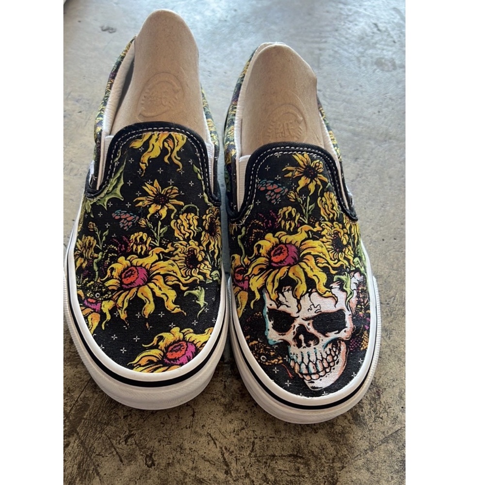 Vans slip on